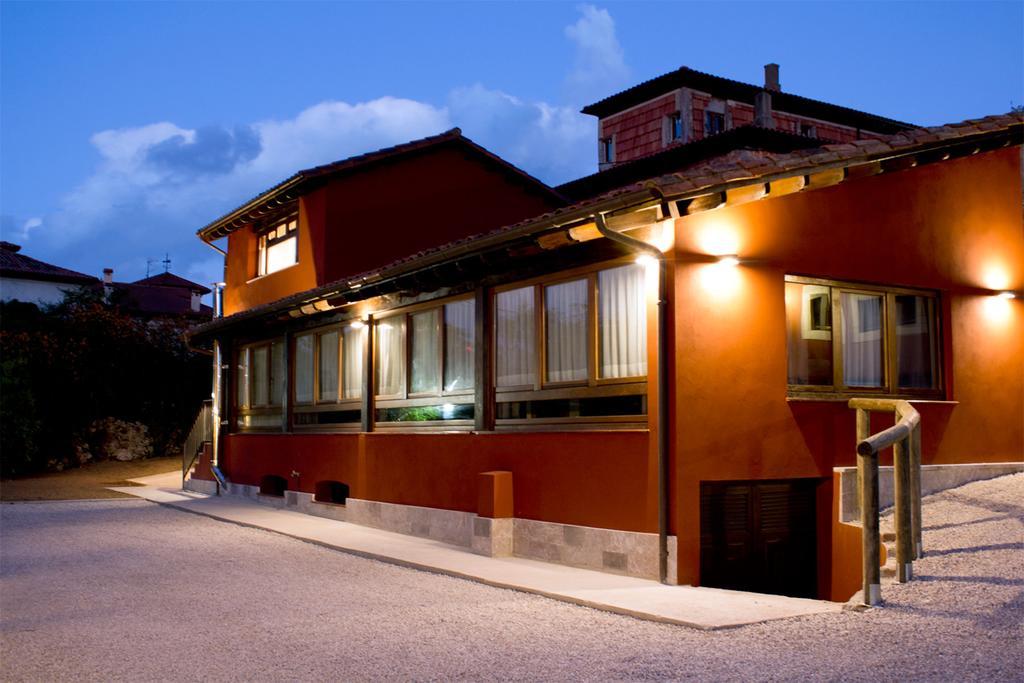 Hotel Y Apartamentos El Camin Poo De Llanes Εξωτερικό φωτογραφία