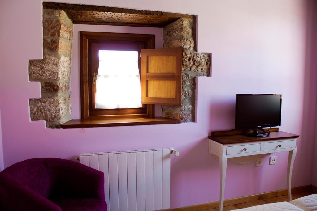 Hotel Y Apartamentos El Camin Poo De Llanes Δωμάτιο φωτογραφία
